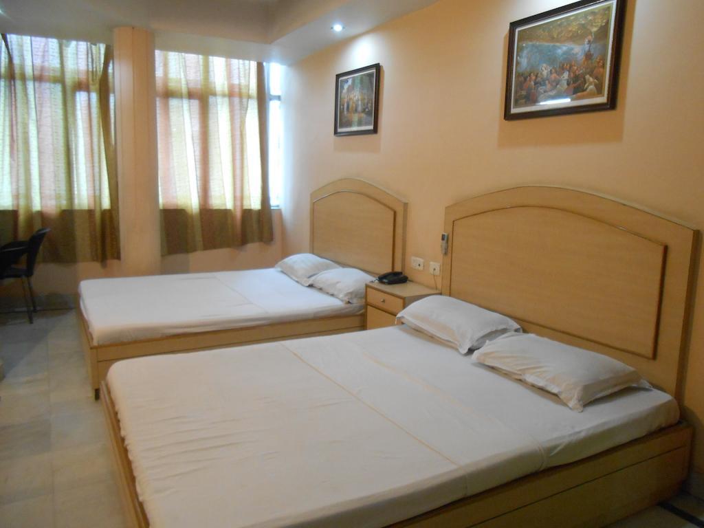 Kings Crown Salt Lake Kolkata Phòng bức ảnh