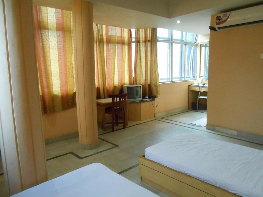 Kings Crown Salt Lake Kolkata Phòng bức ảnh