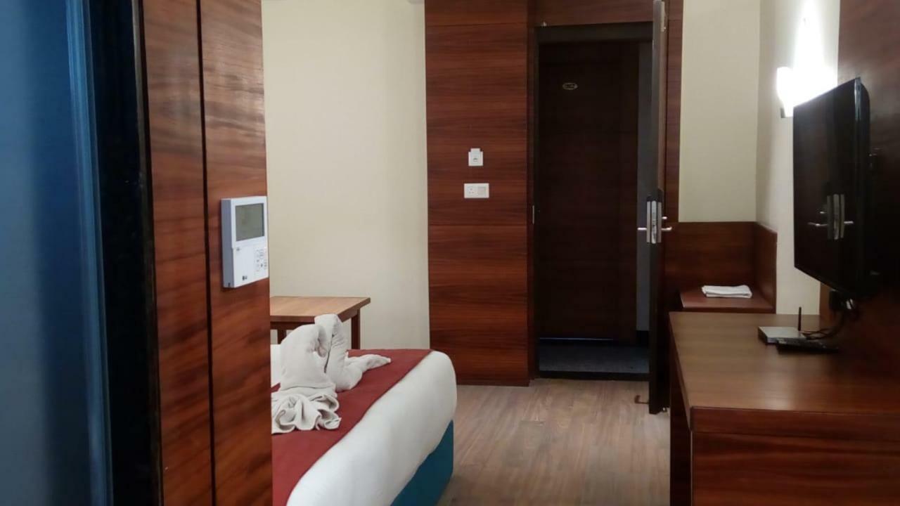 Kings Crown Salt Lake Kolkata Ngoại thất bức ảnh